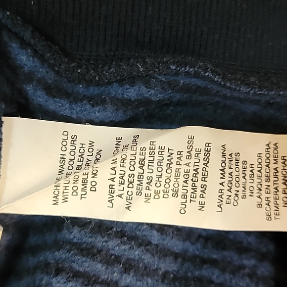 Boys hoodie with zipper, Toddler,  Size 18 months to 24 months, Joe Fresh - Picture 6 of 6